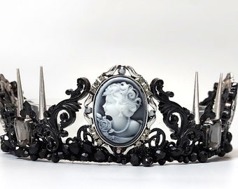Baroque Vintage Crown,Vampire crown, Gothic Crown, Gothic headpiece, Vampire queen, Dark tiara with thorns, Vampire tiara, Cosplay vampire