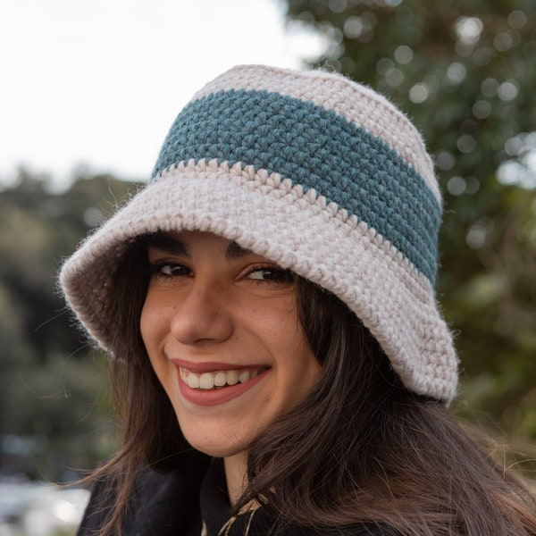 Cappello pescatore in lana uncinetto, Cappello donna invernale, Cappello a secchiello uomo, Cappello fatto a mano, Accessori inverno