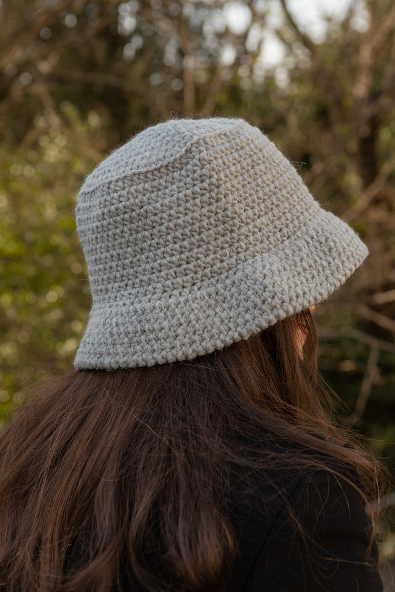 Cappello Invernale Donna TAGVO Reversibile - Fodera In Lana D'Agnello, Impermeabile, Taglia Unica 54-58cm