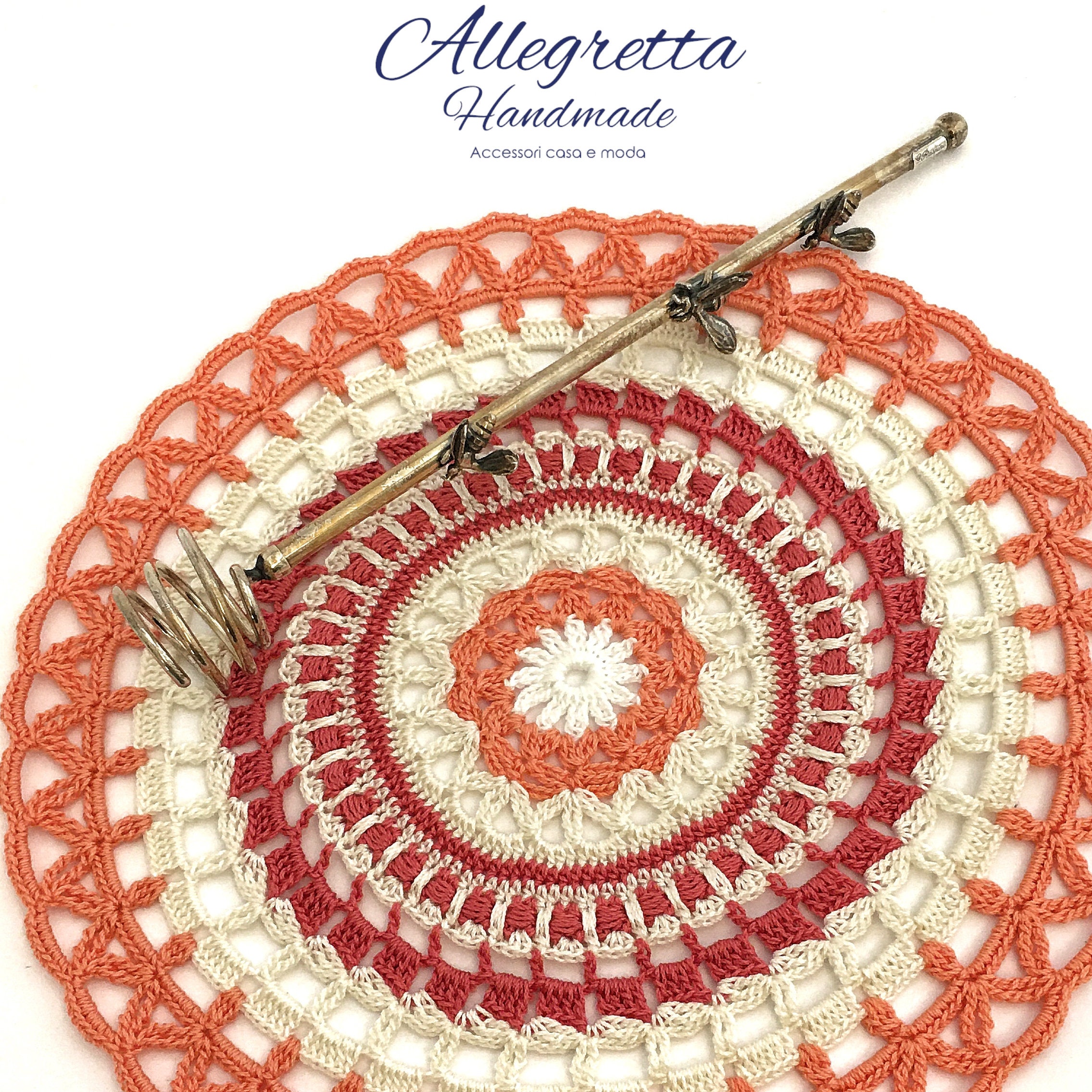 Kilofly Centrino Rotondo Uncinetto A Mano 52cm - Forma Ninfea, In Cotone, Per Tavolo E Divano, Beige