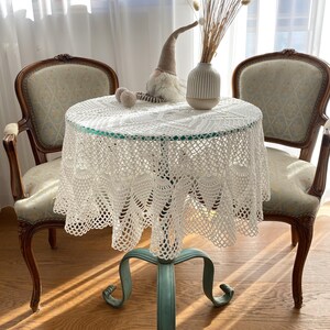 Tafelkleed voor ronde salontafel, groot gehaakt kleedje, tafelkleed, gehaakt middelpunt, tafelloper, shabby chic huis