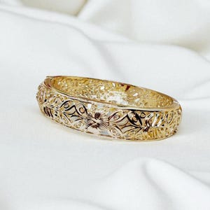 15mm Gold Hibiscus Hinge Hawaiian Bracelet - Hawaiian Jewelry - Hibiscus Bracelet - Gold Bracelet - Gifts for her - Made in Hawaii