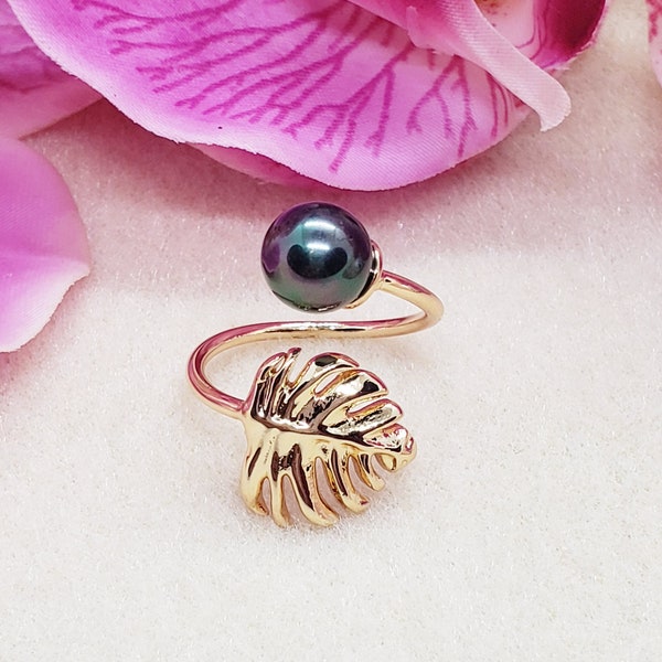 Monstera Leaf Peacock Pearl Ring - Pearl Ring - Thumb Ring - Adjustable Ring - Gifts for Her