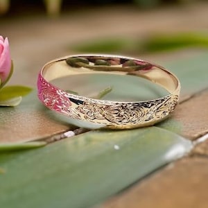 10mm Gold Plumeria Scroll Bangle Bracelet - Hawaiian Jewelry - Beach Jewelry - Gold Bracelet - Gifts for her - Made in Hawaii