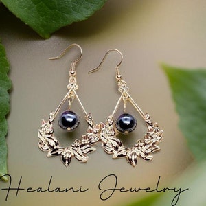 Maile Floral Earrings - Hawaiian Earrings - Made in Hawaii - Gift for Her - Floral Jewelry - Pearl Earrings - Gold Earrings