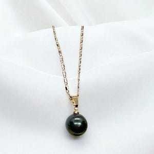 Colar de pérolas negras com pavão arco-íris - Colar havaiano - Joias de praia - Colar de ouro - Presentes para ela