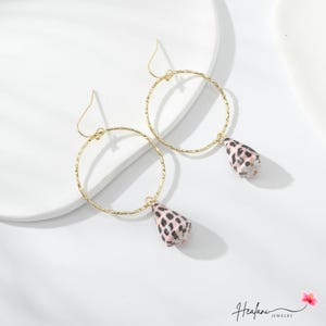 Black White Hebrew Shell Hoop earrings - Hawaiian Earrings - Dangle Earrings - Shell Earrings - Gift for Her - Ocean Jewelry