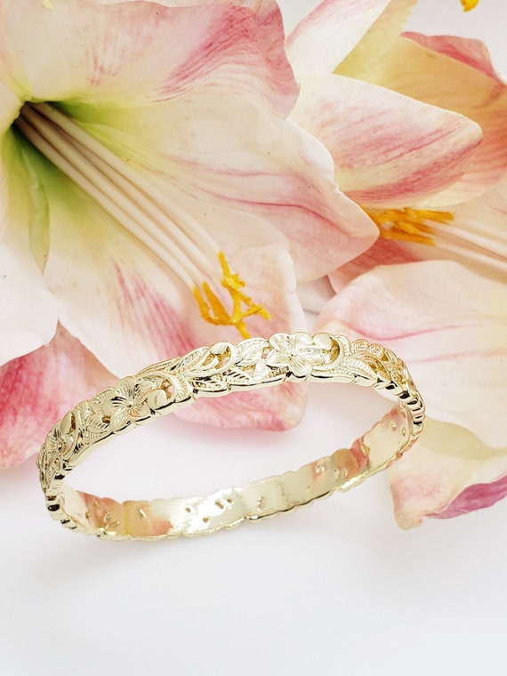 Hawaiian Heirloom Bracelet Plumeria Queen Emma Scroll Hawaiian