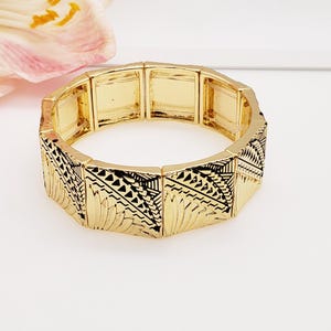 Tribal Stretch Bracelet - Hawaiian Jewelry - Cultural Jewelry - Gold Bracelet - Gifts for her - Gifts for him - Made in Hawaii