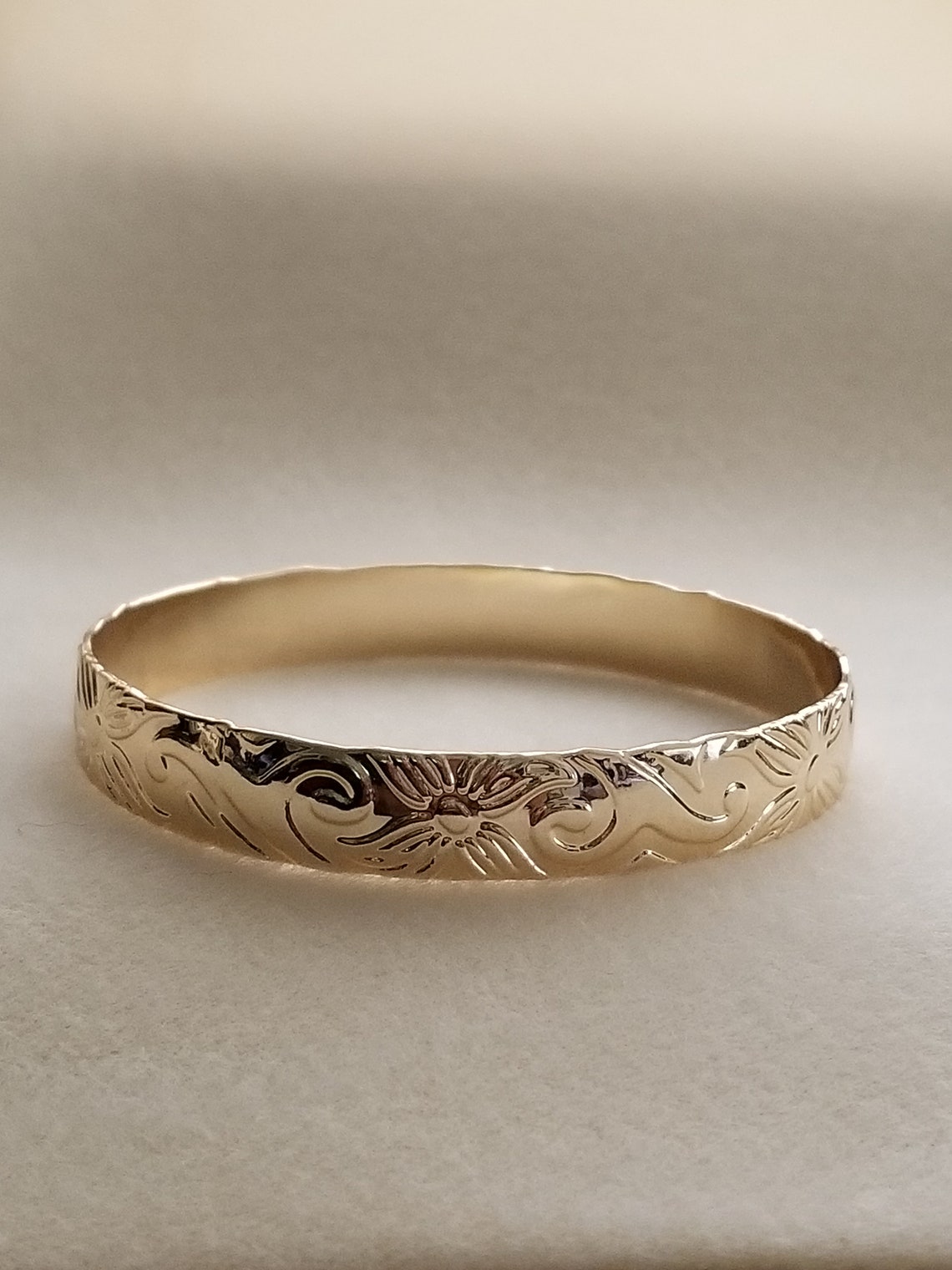 Gold Hawaiian Bangle Bracelet Hawaiian Heirloom Etsy
