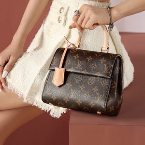 Louis Vuitton - Capucines Bag Limited Edition with Satin Ribbons w