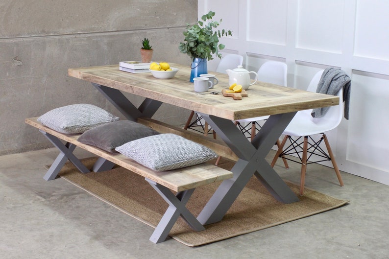 Reclaimed Dining Table With Rustic Wood Top King S Cross
