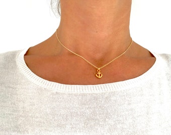 Golden chain with maritime pendant shell, anchor or starfish, birthday present, summer chain, summer jewelry