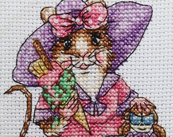 ET07 Marla's Beach Holiday Cross Stitch Chart only pdf