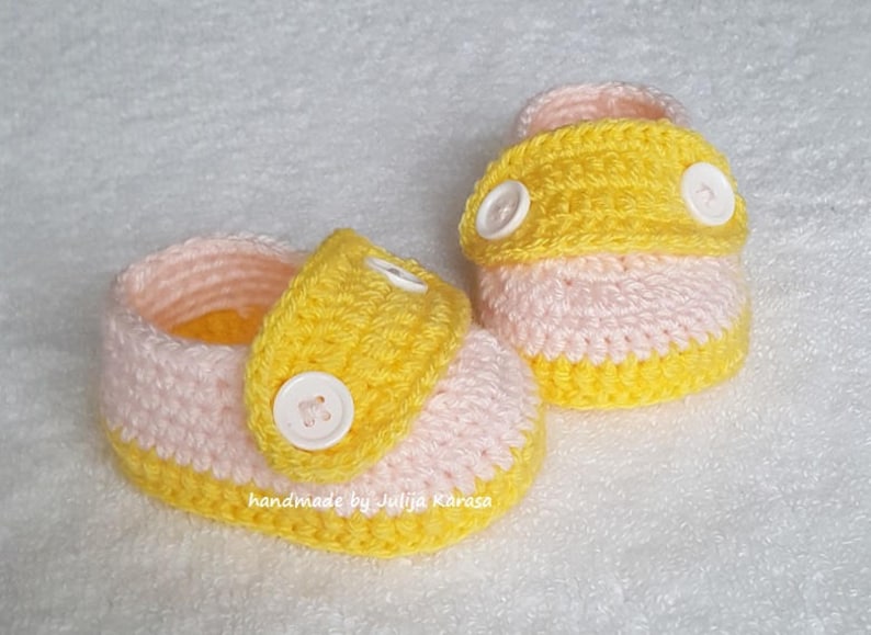 baby shoes crocheted shoes for newborn Handmade baby booties baby crochet shoes cute and bright shoes for baby handmade gift for baby