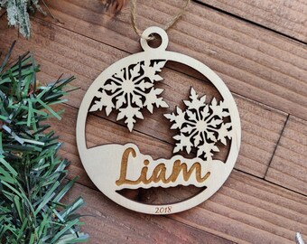 Personalized Name Ornament, Snowflake Ornament, Christmas Name Pendant, Wood Ornament, Gift Tag, Holiday Ornament, Gift for Her Him Boy Girl
