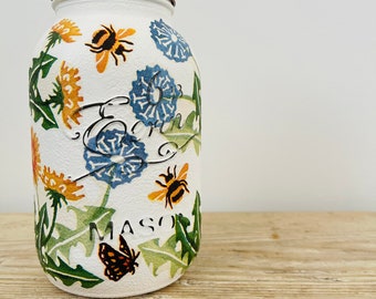 Hand decorated Mason jar with a sweet dandelion design - vase, storage, homeware, gift, decoration.