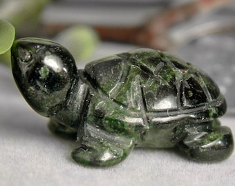 Good Luck Hand geschnitzte Schildkröte Grün Kambala Jaspis Edelstein Schildkröte Totem Fetisch Figur 9313