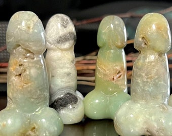 石彫り  男根  ２点  天然石   男性器  コレクション  彫刻  オブジェ エッチな #石彫り #天然石 #男女のまぐわい #コレクション #彫刻