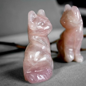 Rose Quartz Cat Feline Spirit Animal Totem Stone Figurine Fetish Drilled Bead 7070