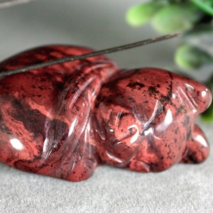 Red Sleeping Cat Rainbow Jasper Totem Stone Feline Figurine 8720