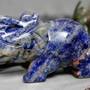 Hand Carved Chunky Sodalite Elephant Spirit Animal Totem Fetish Stone Figurine 7501