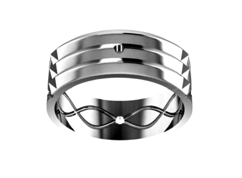 Op de afbeelding: Een zilverkleurige ring met een geometrisch ontwerp. De ring heeft twee parallelle banden met een klein verhoogd detail en een patroonrand. De binnenste band heeft een golvend ontwerp.