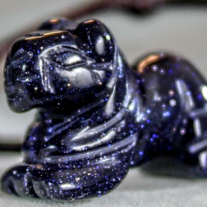 Blue Goldstone Lion Totem Spirit Animal Fetish Sparkly Gem Figurine 8600