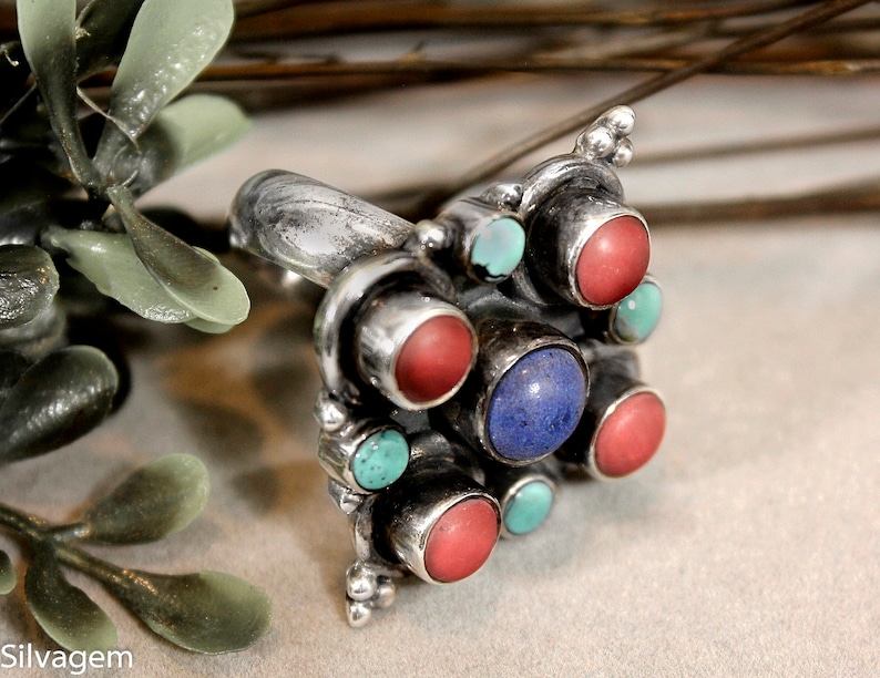 Vintage Chunky Sterling Silver Patina Coral Sleeping Beauty Turquoise Blue Lapis Cabochon Gem Ring Size 7 Adjustable r613