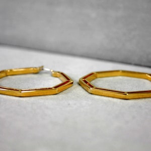 Gold Plated Stainless Steel Hoop Earrings: Anti Tarnish Fashion Hoops 7267
