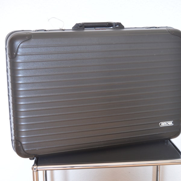 Vintage RIMOWA Suitcase / wonderful black / very good condition / rare colour / high Quality / Made in Germany