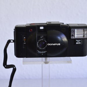 OLYMPUS XA 2 and A 11 / 35 mm / Compact camera / with flash / 35 mm / film camera / analog camera / small camera