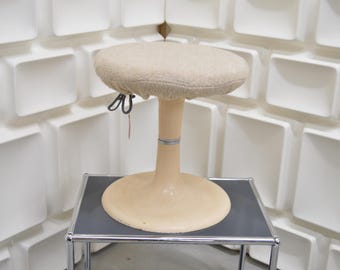 Stool / Side stool / Tulip styles / Seat stool / Mid Century stool