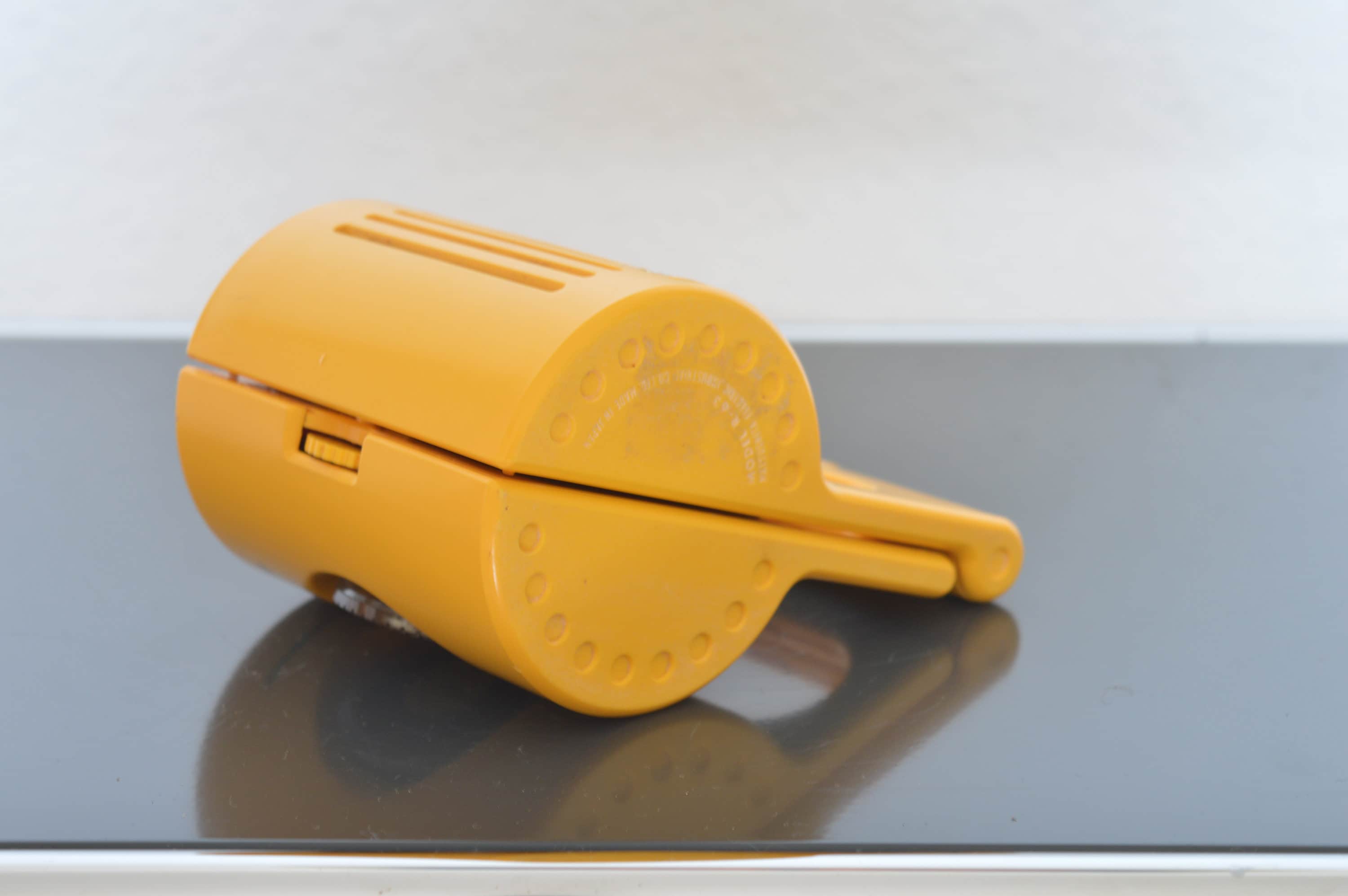 Radio Panasonic / R 63 / Music Mug / YELLOW Radio / - Etsy