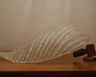Vintage Floral Wall Lamp Wall Lamp made of ice glass in leaf shape