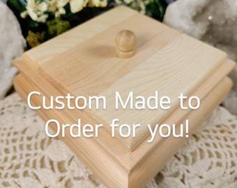 Wood Square Décor box with lid. Custom, Made to Order