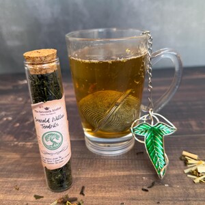 Reading Companion Gift Set Premium Tea Collection Book Lover Bundle Custom Message Package Fantasy Inspired Loose Leaf Sampler Special Wooden Box Design Metal Infuser Birthday Present Beautiful Handcrafted Collection Perfect Literary Tea