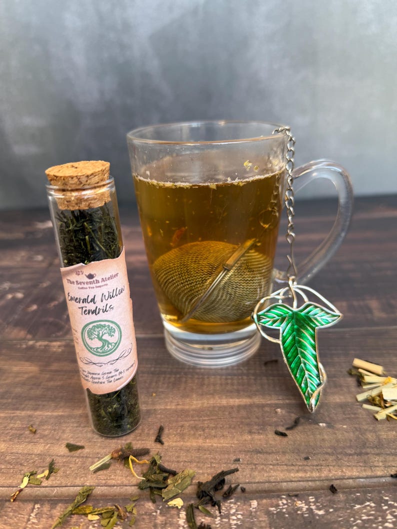 Reading Companion Gift Set Premium Tea Collection Book Lover Bundle Custom Message Package Fantasy Inspired Loose Leaf Sampler Special Wooden Box Design Metal Infuser Birthday Present Beautiful Handcrafted Collection Perfect Literary Tea