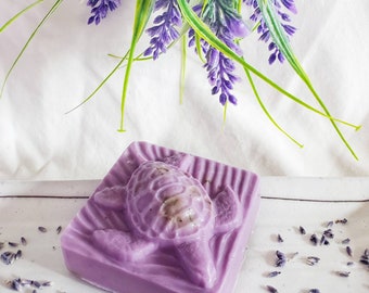 Jabón de cogollos de lavanda orgánico / Hecho con base de manteca de karité