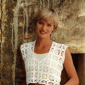 Ladies Pretty Crochet Motif Crop Waistcoat, Vintage Crochet Pattern, PDF, Digital Download - B788