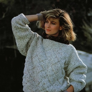 Ladies Trendy Bulky Knit Trellis Sweater, Vintage Knitting Pattern, PDF, Digital Download - C137