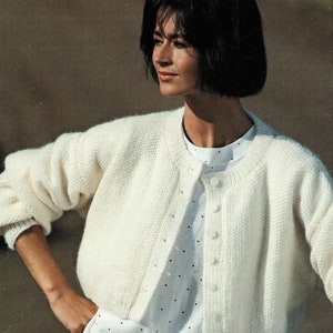 Ladies Casual Round Neck Cardigan with Shirt Tail, Vintage Knitting Pattern, PDF, Digital Download - C786