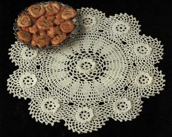 Mooie gehaakte tafel midden met 3D-rozenpatroon, vintage haakpatroon, PDF, digitale download - B644