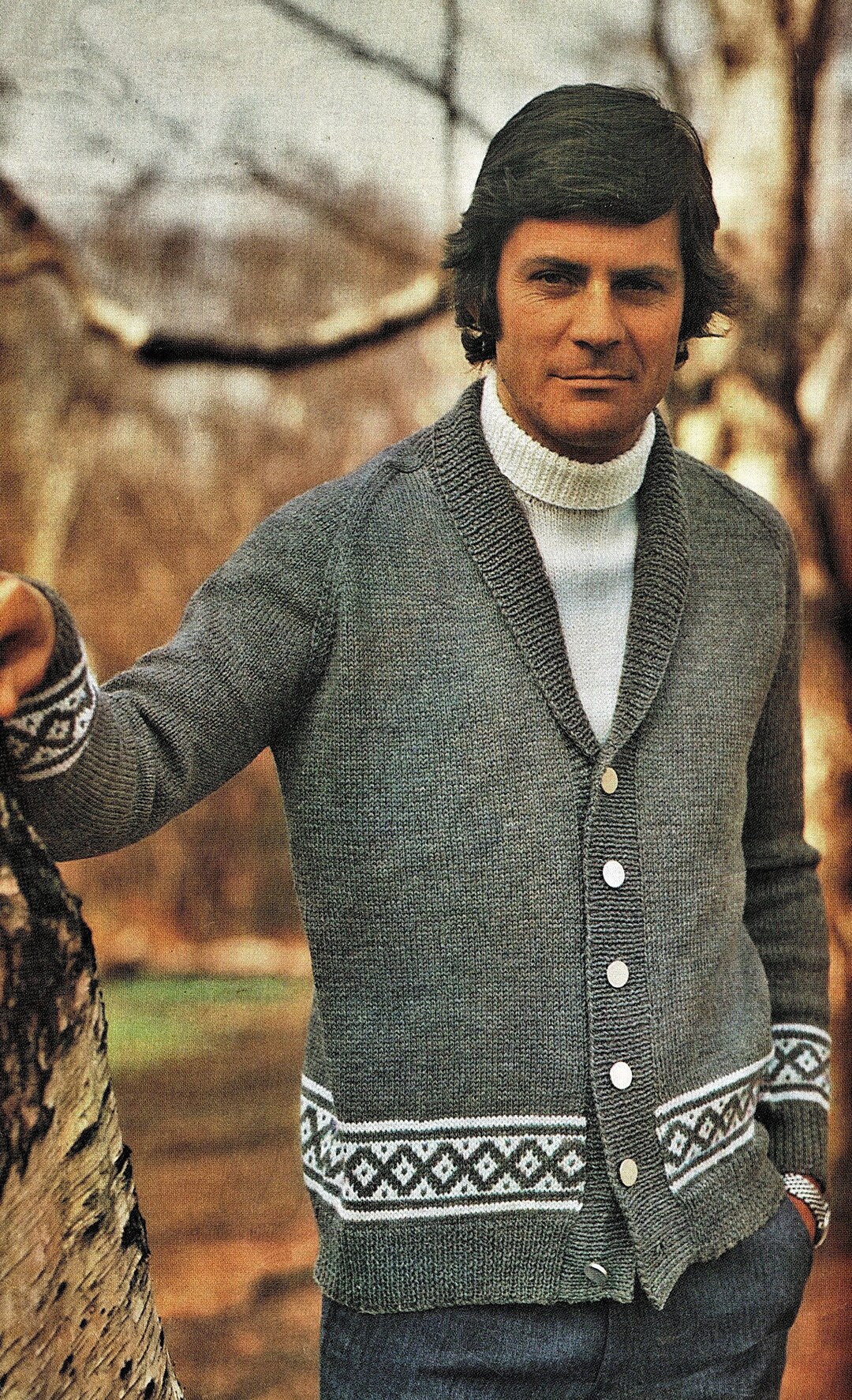 Mens Smart Shawl Collar Jacket With Fair Isle Bands in Two Yarn Weights, Vintage Knitting