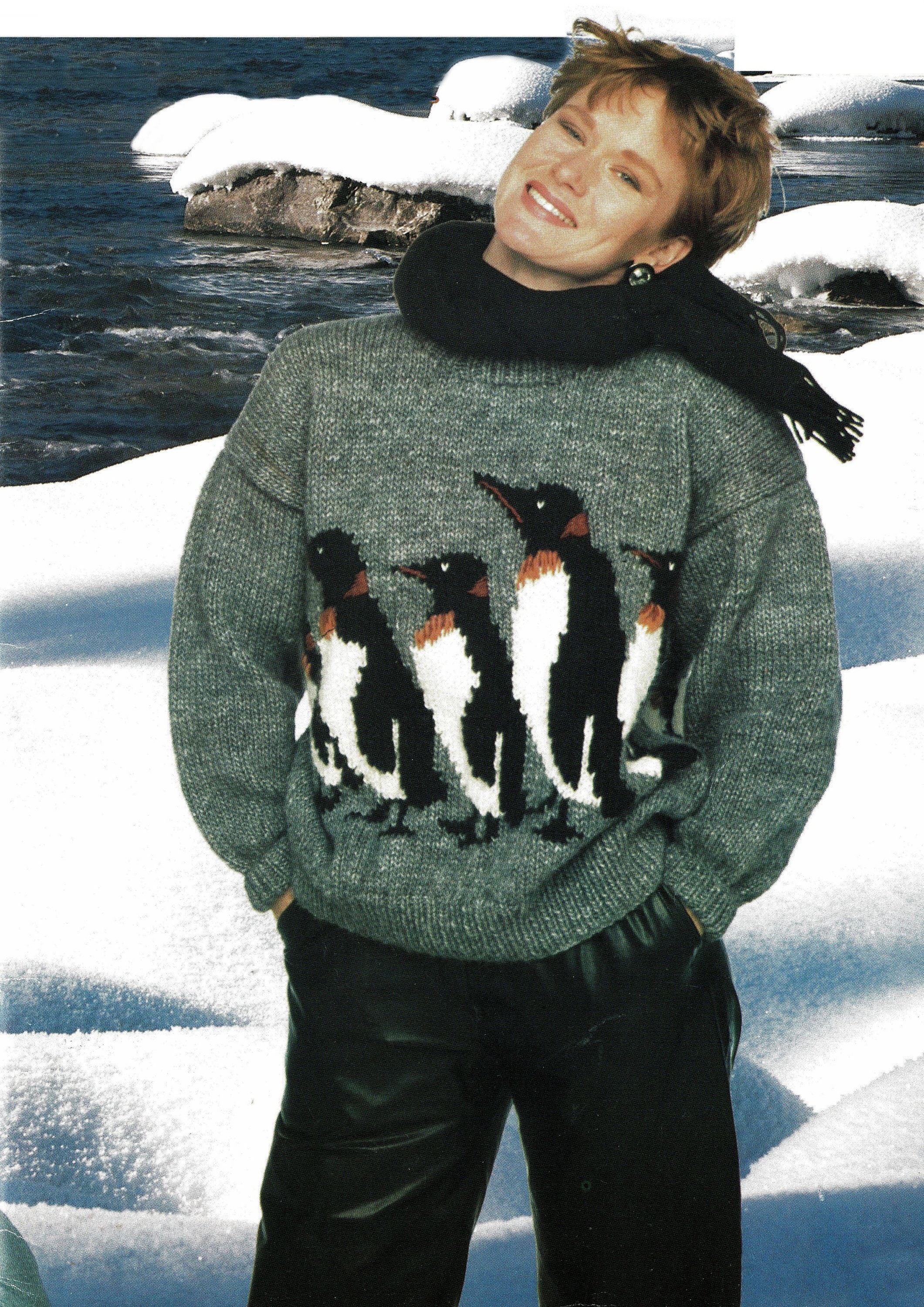 お気にいる Ladies Wonderful Bulky Knit Sweater With Penguins on Front トップス