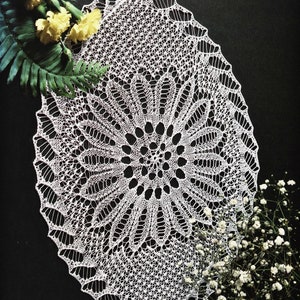 Gorgeous Knitted Oval Lace Table Mat, Vintage Knitting Pattern, PDF, Digital Download - C212