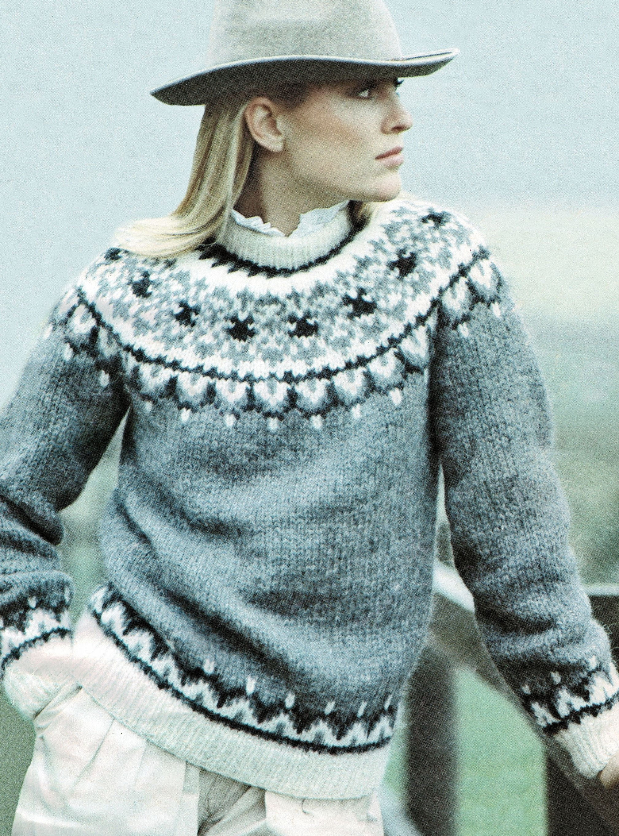 早割クーポン！ Ladies and Mens Traditional Nordic Fair Isle Sweater ニット+セーター
