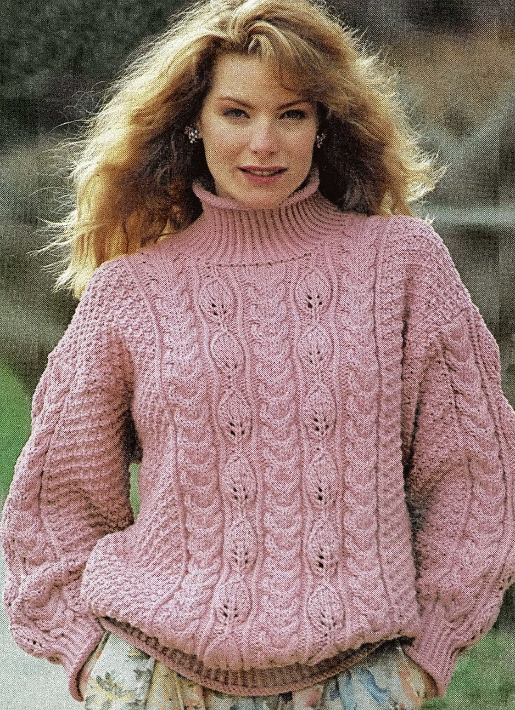 Ladies Gorgeous Aran Look Sweater with Cable and Leaf Pattern