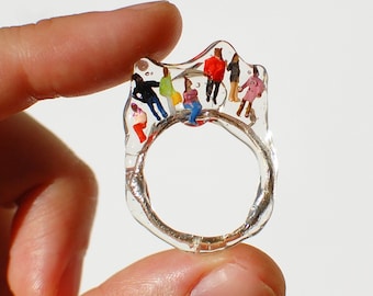 people stuck in jelly statement ring in sterling silver