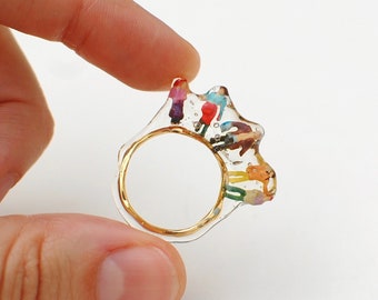 people stuck in jelly statement ring in gold plated brass